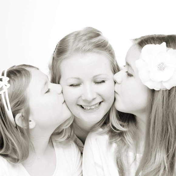 Meet your Posher, Zena - Picture 4 of 6